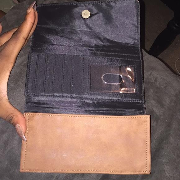 Wallet for sale ! - Picture 3 of 4